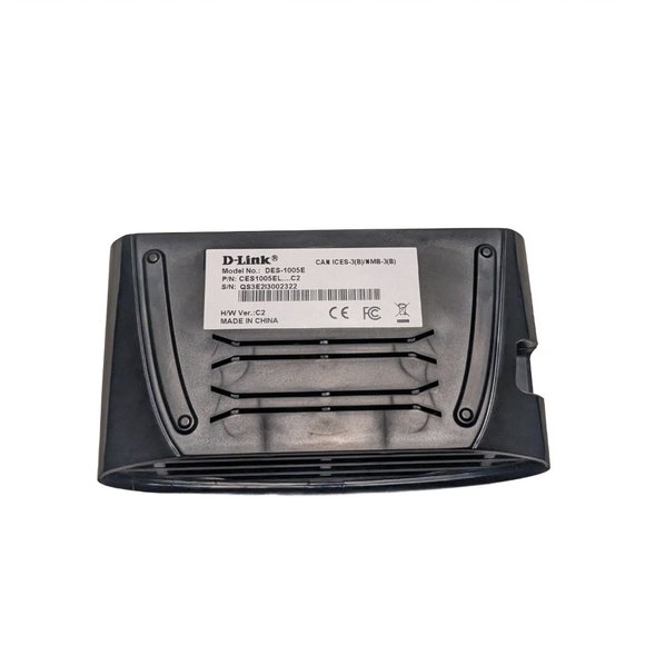 D-Link DES (DES-1005E) 5-Ports External Ethernet Switch 10/100 Mbps - Picture 6 of 11